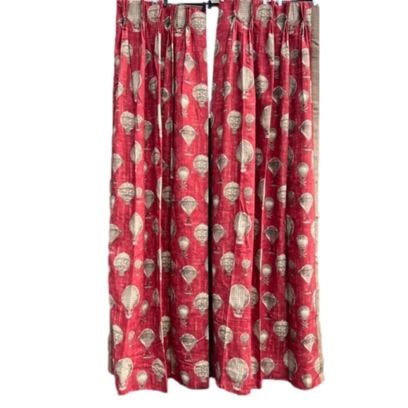 NWOT Set Of 2 Custom Made Hot Air Balloon Printed Drapes for Children Nursery